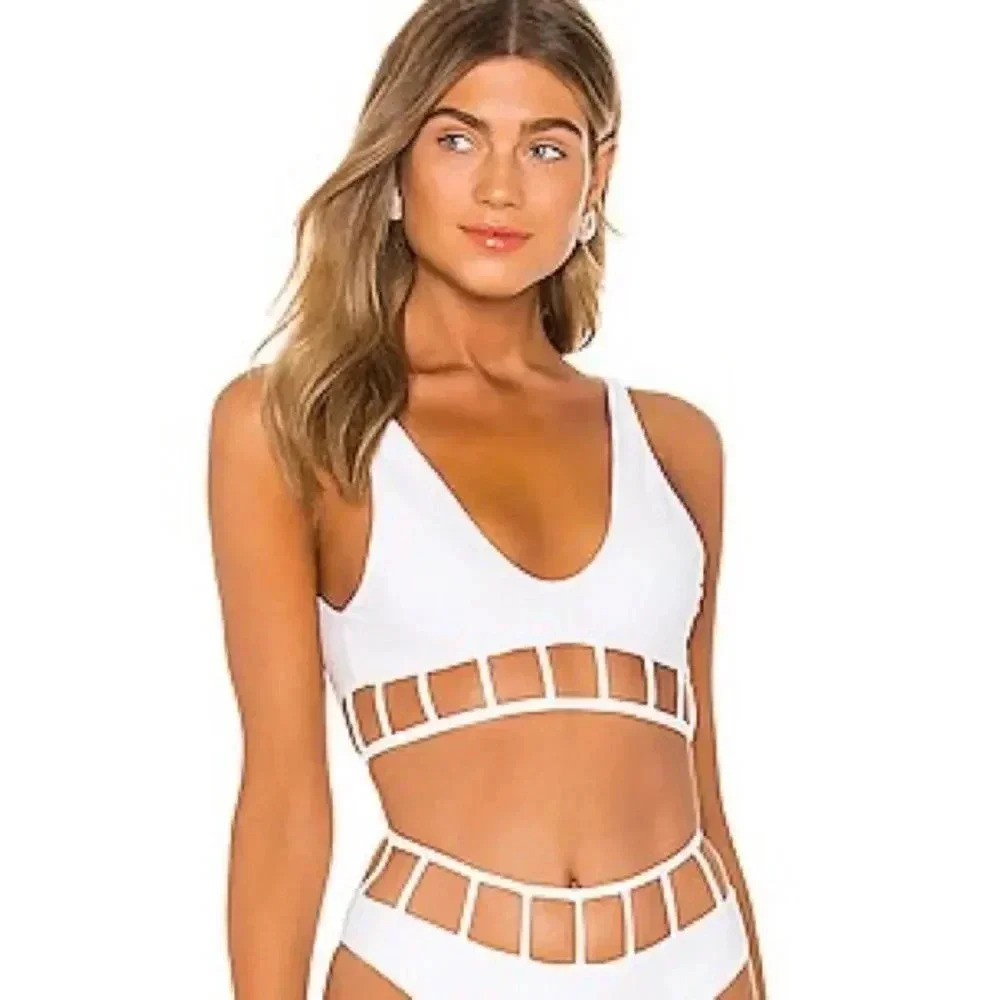 RevolveโTularosa Cristobal Swim Top in White Sz Sโ
